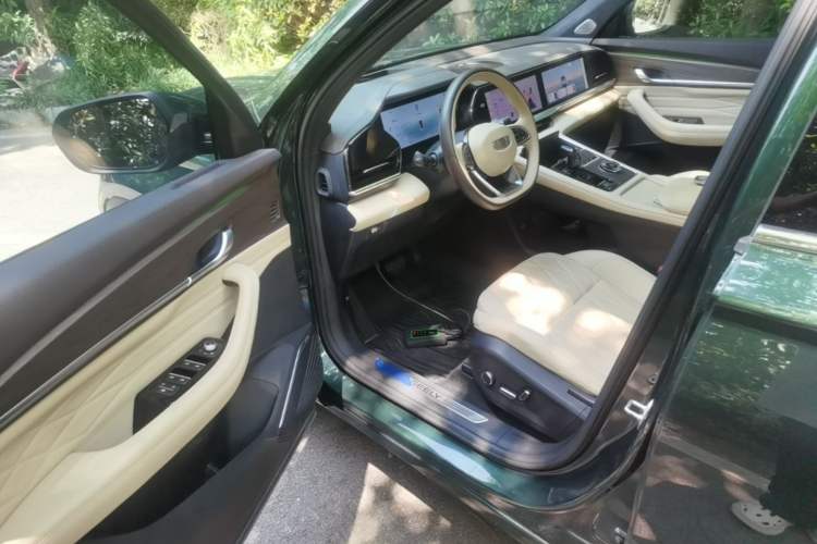 Used Geely Auto Monjaro L 2025 Dongfang Yao 2.0TD Automatic All-Wheel-Drive Wangyue Edition Driver Seat