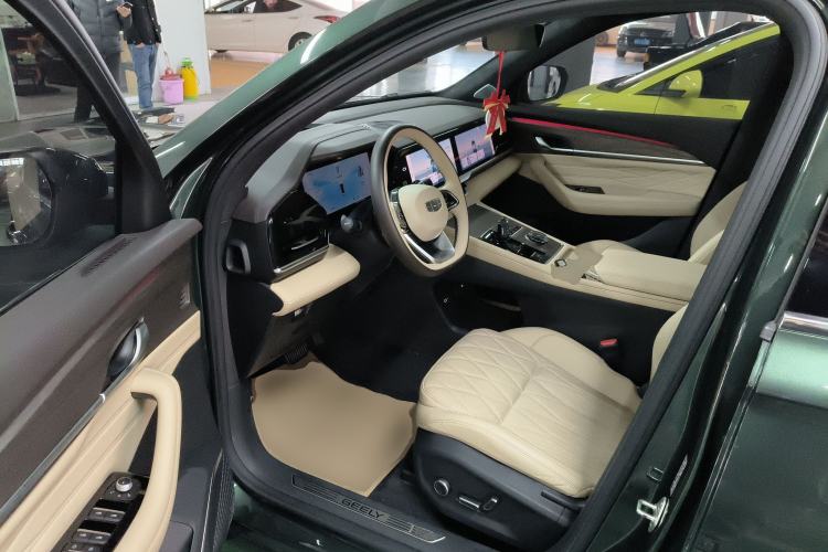 Used Geely Auto Monjaro L 2025 Dongfang Yao 2.0TD Automatic All-Wheel-Drive Wangyue Edition Driver Seat