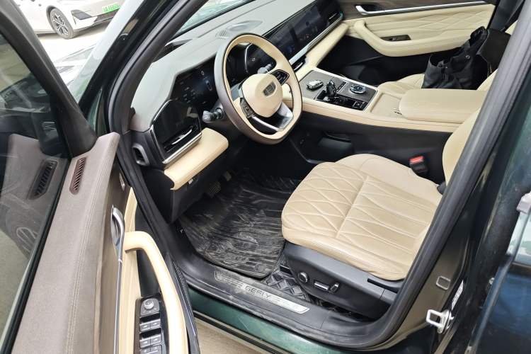 Used Geely Auto Monjaro L 2025 Dongfang Yao 2.0TD Automatic All-Wheel-Drive Wangyue Edition Driver Seat
