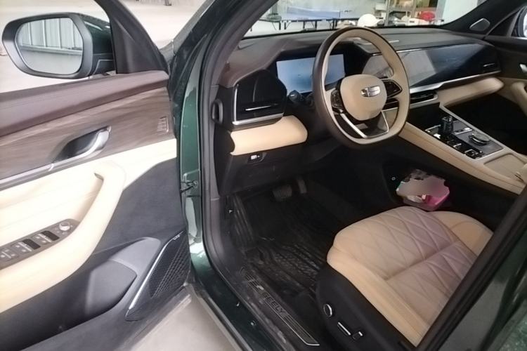 Used Geely Auto Monjaro L 2025 Dongfang Yao 2.0TD Automatic All-Wheel-Drive Wangyue Edition Driver Seat