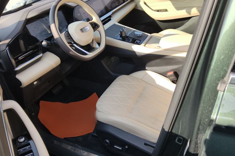 Used Geely Auto Monjaro L 2025 Dongfang Yao 2.0TD Automatic All-Wheel-Drive Wangyue Edition Driver Seat