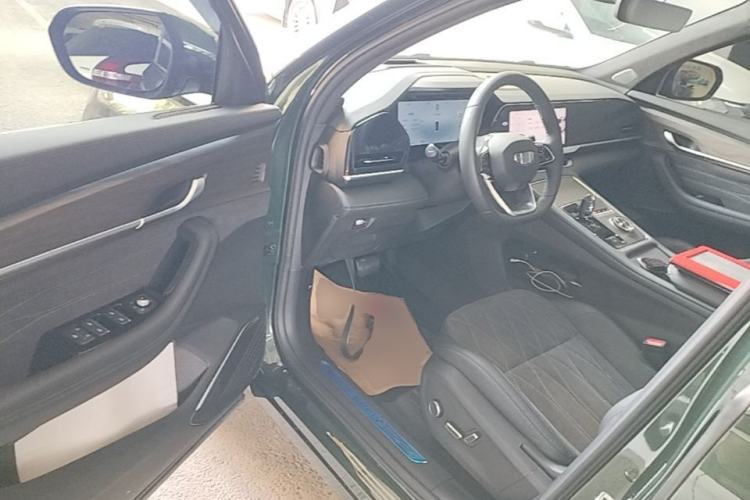 Used Geely Auto Monjaro L 2025 Dongfang Yao 2.0TD Automatic All-Wheel-Drive Wangyue Edition Driver Seat