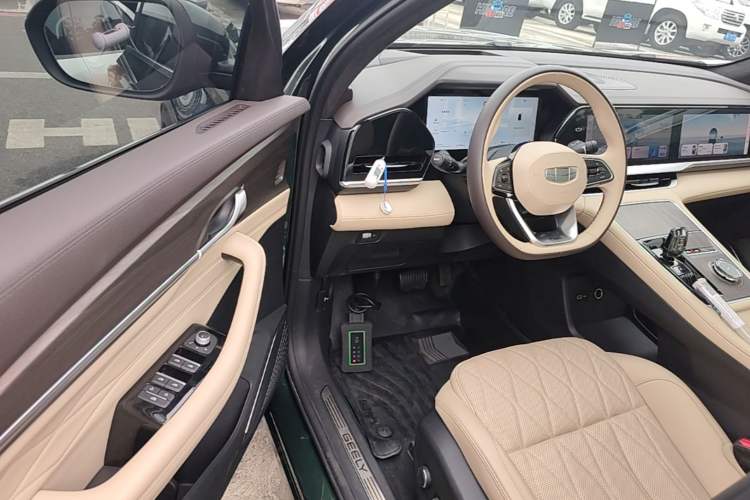 Used Geely Auto Monjaro L 2025 Dongfang Yao 2.0TD Automatic All-Wheel-Drive Wangyue Edition Driver Seat