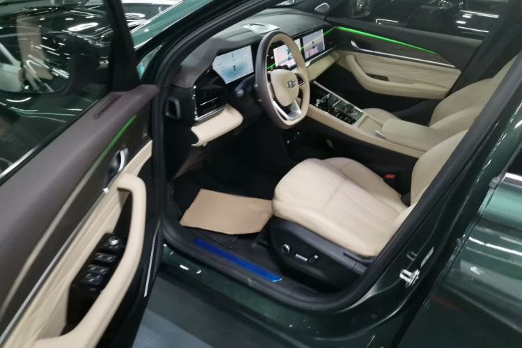 Used Geely Auto Monjaro L 2025 Dongfang Yao 2.0TD Automatic All-Wheel-Drive Wangyue Edition Driver Seat