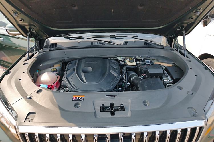 Used Geely Auto Monjaro L 2025 Dongfang Yao 2.0TD Automatic All-Wheel-Drive Wangyue Edition Engine Bay