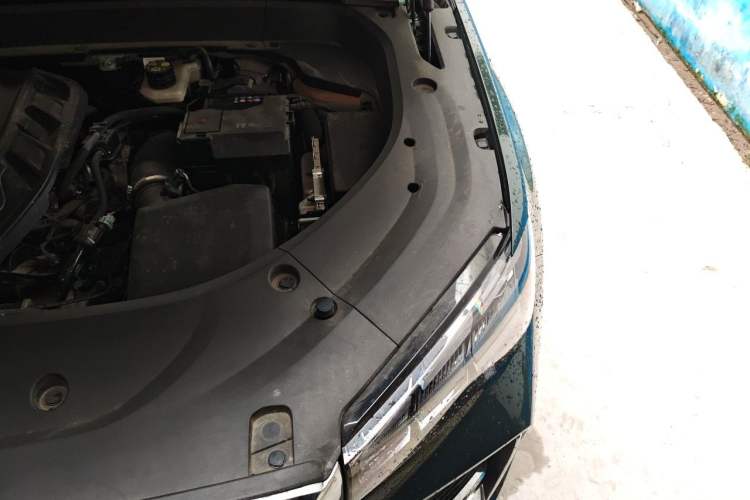 Used Geely Auto Monjaro L 2025 Dongfang Yao 2.0TD Automatic Lanxing Edition Engine Bay Left