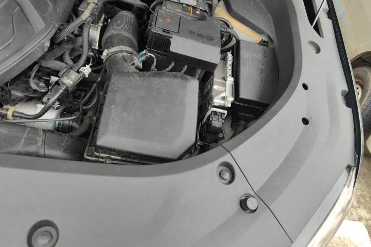 Used Geely Auto Monjaro L 2025 Dongfang Yao 2.0TD Automatic Lanxing Edition Engine Bay Left