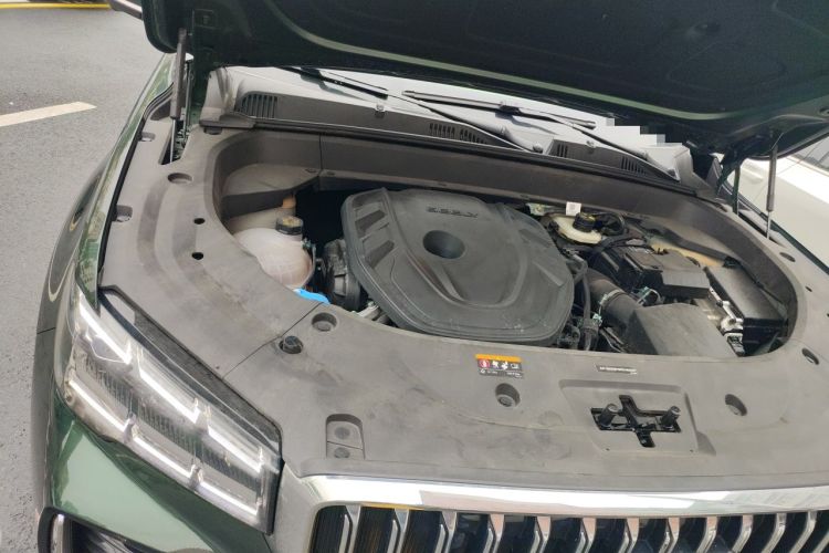 Used Geely Auto Monjaro L 2025 Dongfang Yao 2.0TD Automatic Lanxing Edition Engine Bay Right