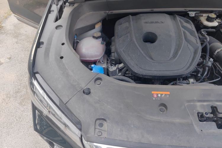 Used Geely Auto Monjaro L 2025 Dongfang Yao 2.0TD Automatic Lanxing Edition Engine Bay Right