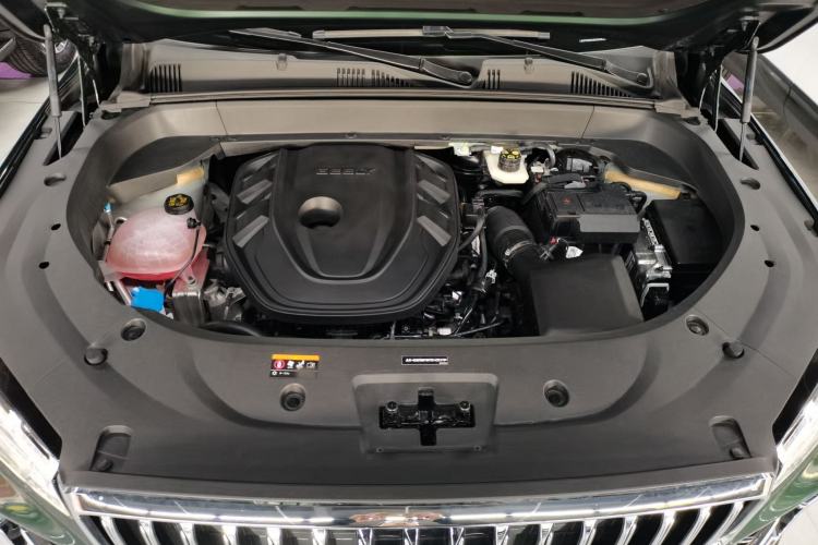 Used Geely Auto Monjaro L 2025 Dongfang Yao 2.0TD Automatic All-Wheel-Drive Wangyue Edition Engine Bay