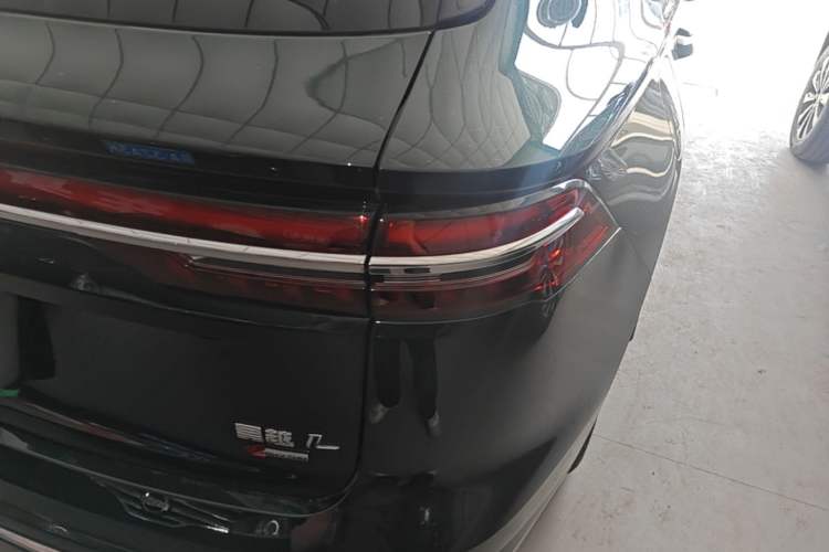 Used Geely Auto Monjaro L 2025 Dongfang Yao 2.0TD Automatic All-Wheel-Drive Wangyue Edition Exterior 3