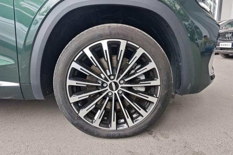 Used Geely Auto Monjaro L 2025 Dongfang Yao 2.0TD Automatic All-Wheel-Drive Wangyue Edition Exterior 3