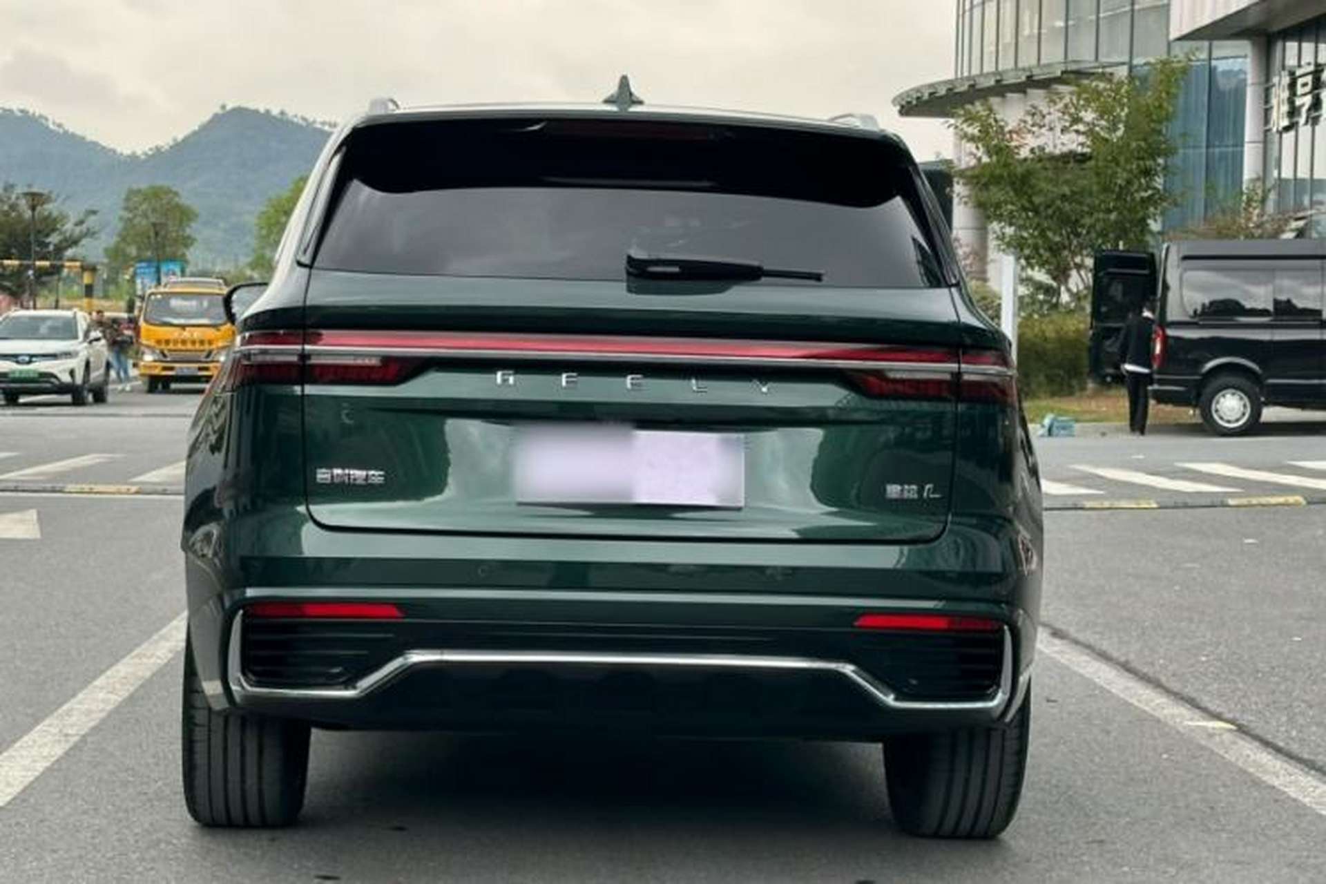 Used Geely Auto Monjaro L 2025 Dongfang Yao 2.0TD Automatic All-Wheel-Drive Wangyue Edition Exterior 4