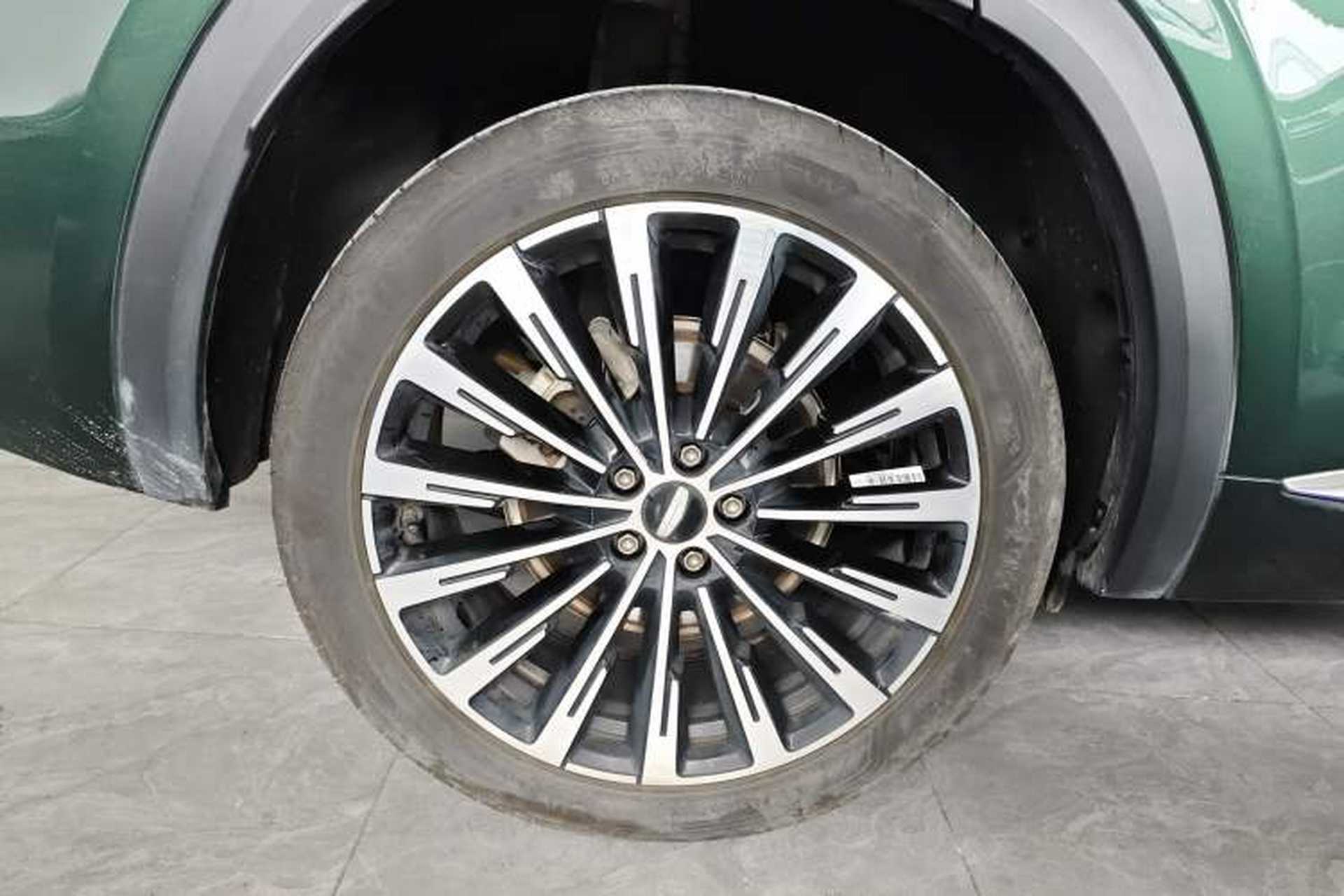 Used Geely Auto Monjaro L 2025 Dongfang Yao 2.0TD Automatic All-Wheel-Drive Wangyue Edition Exterior 5