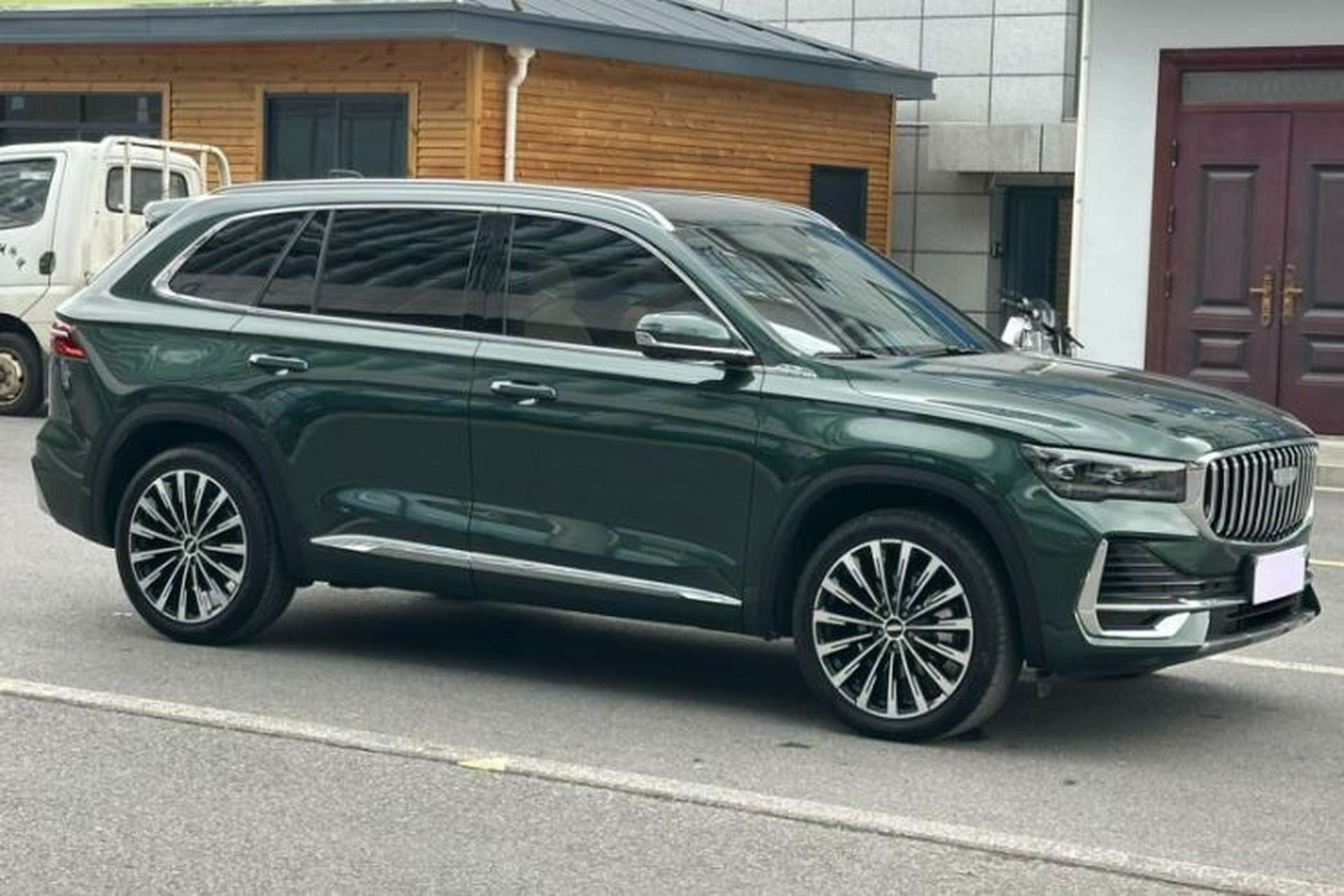 Used Geely Auto Monjaro L 2025 Dongfang Yao 2.0TD Automatic All-Wheel-Drive Wangyue Edition Exterior 7