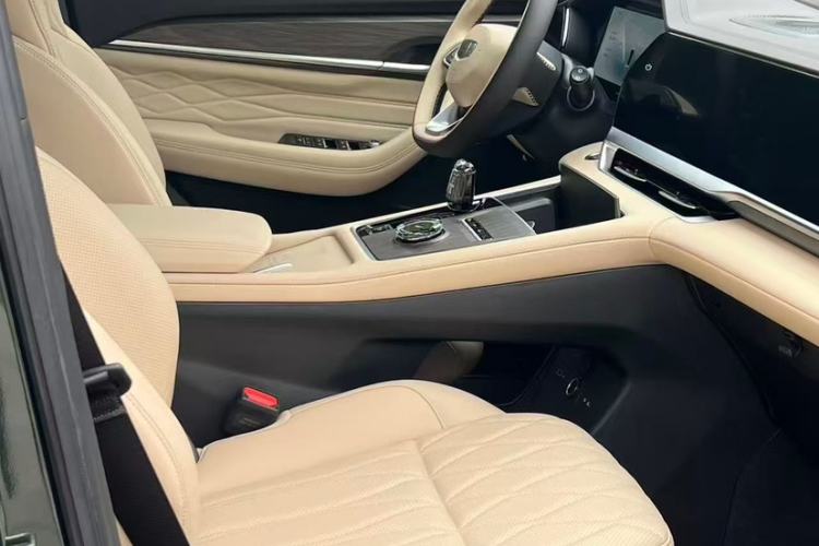 Used Geely Auto Monjaro L 2025 Dongfang Yao 2.0TD Automatic All-Wheel-Drive Wangyue Edition Exterior 7
