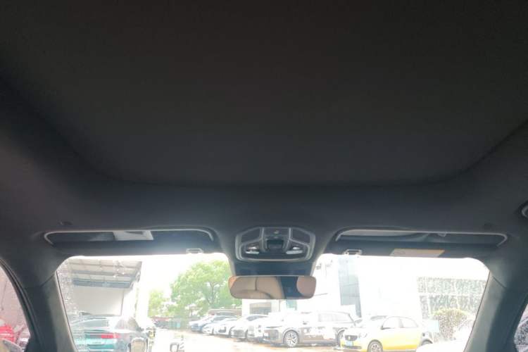 Used Geely Auto Monjaro L 2025 Dongfang Yao 2.0TD Automatic All-Wheel-Drive Wangyue Edition Headliner