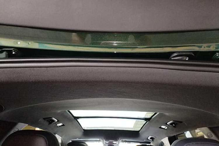 Used Geely Auto Monjaro L 2025 Dongfang Yao 2.0TD Automatic All-Wheel-Drive Wangyue Edition Headliner
