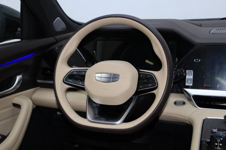 Used Geely Auto Monjaro L 2025 Dongfang Yao 2.0TD Automatic All-Wheel-Drive Wangyue Edition Interior 1