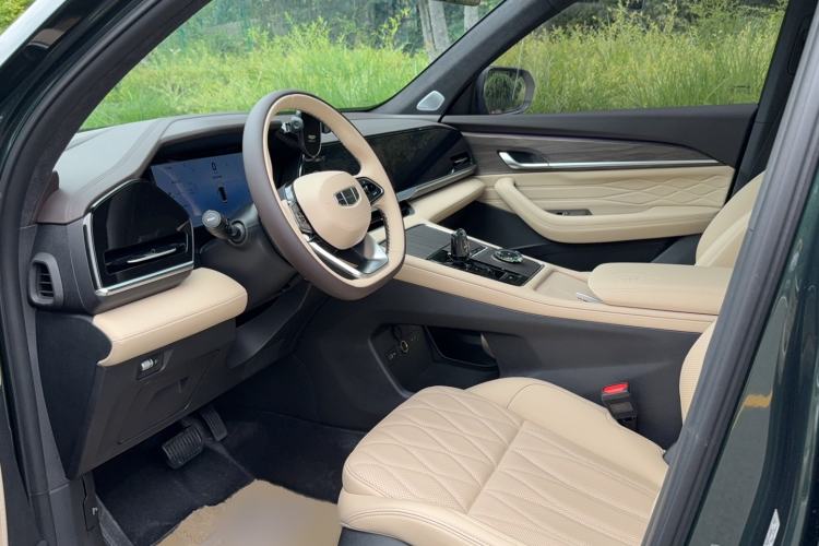 Used Geely Auto Monjaro L 2025 Dongfang Yao 2.0TD Automatic Lanxing Edition Interior 1