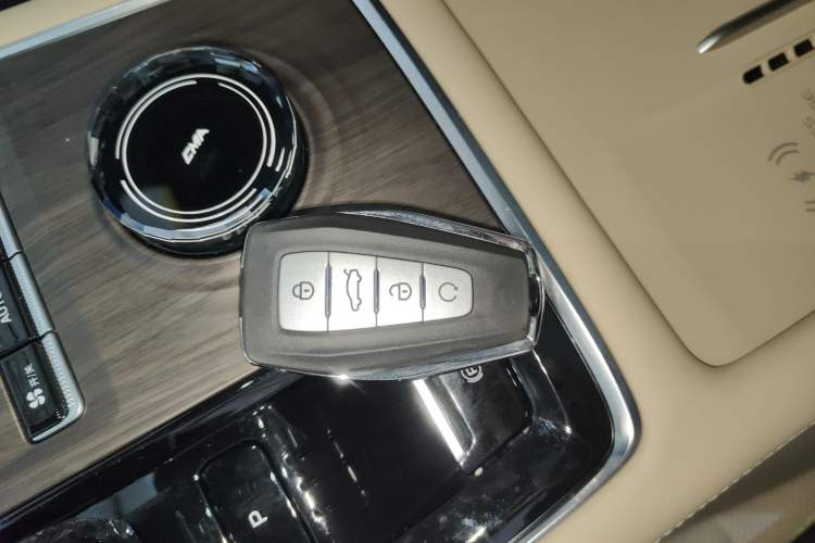 Used Geely Auto Monjaro L 2025 Dongfang Yao 2.0TD Automatic All-Wheel-Drive Wangyue Edition Interior 1