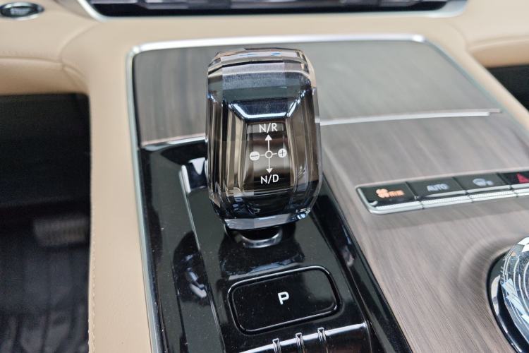 Used Geely Auto Monjaro L 2025 Dongfang Yao 2.0TD Automatic All-Wheel-Drive Wangyue Edition Interior 11