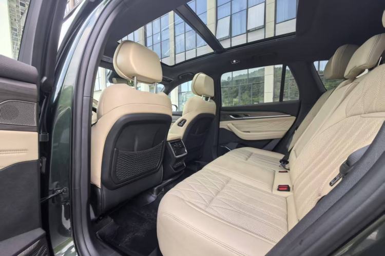 Used Geely Auto Monjaro L 2025 Dongfang Yao 2.0TD Automatic All-Wheel-Drive Wangyue Edition Interior 2