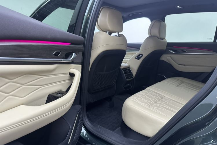 Used Geely Auto Monjaro L 2025 Dongfang Yao 2.0TD Automatic All-Wheel-Drive Wangyue Edition Interior 3