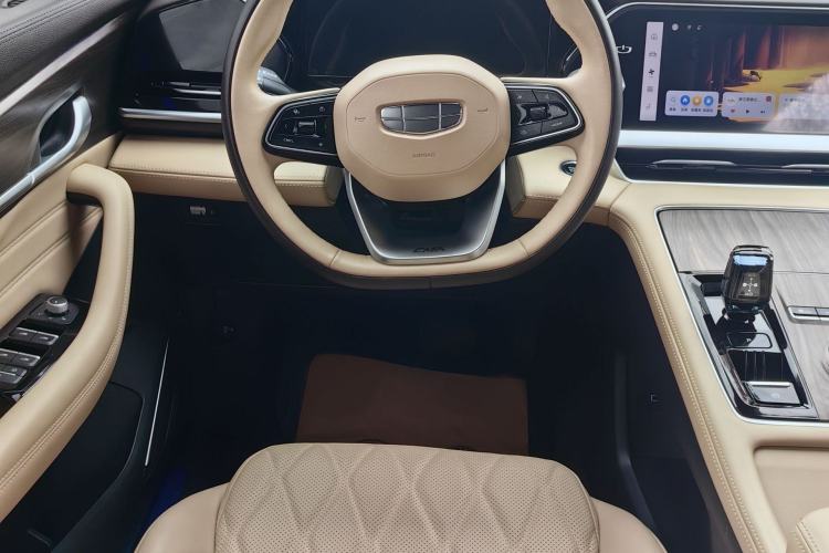 Used Geely Auto Monjaro L 2025 Dongfang Yao 2.0TD Automatic Lanxing Edition Interior 4