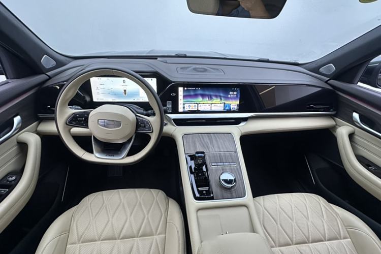 Used Geely Auto Monjaro L 2025 Dongfang Yao 2.0TD Automatic All-Wheel-Drive Wangyue Edition Interior 4