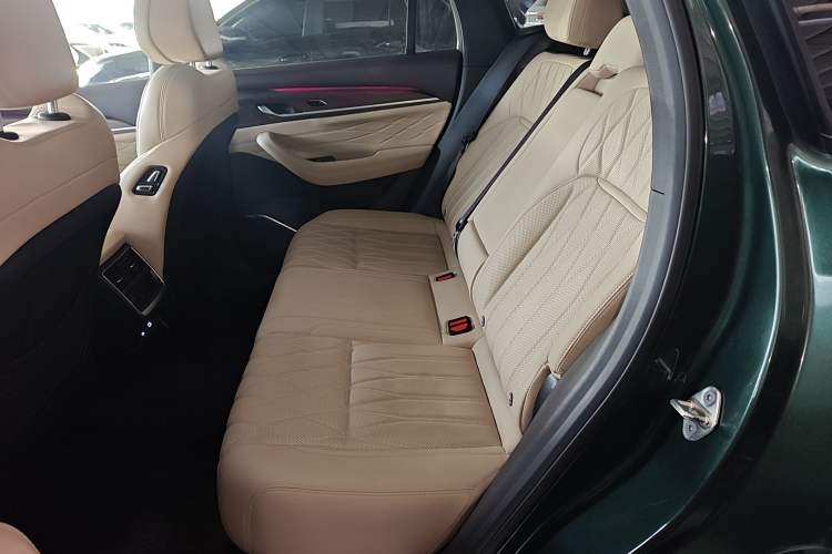 Used Geely Auto Monjaro L 2025 Dongfang Yao 2.0TD Automatic All-Wheel-Drive Wangyue Edition Interior 4