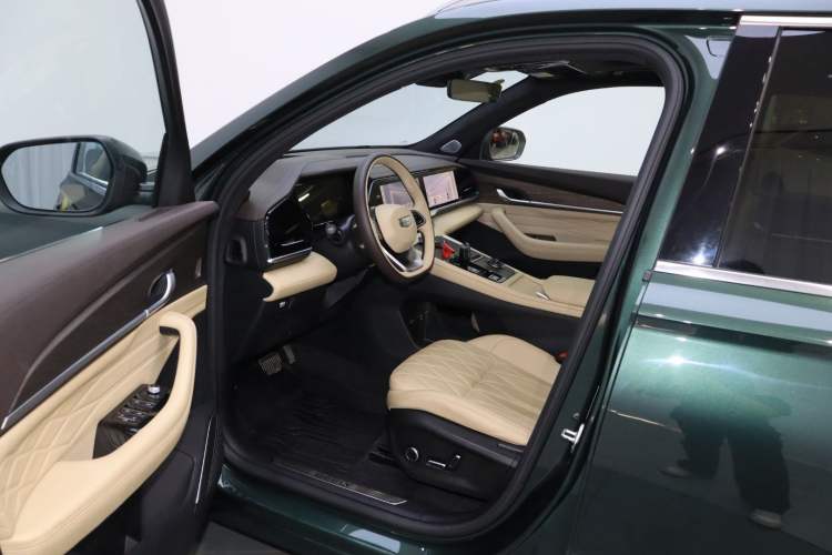Used Geely Auto Monjaro L 2025 Dongfang Yao 2.0TD Automatic All-Wheel-Drive Wangyue Edition Interior 5