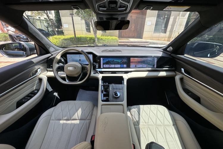 Used Geely Auto Monjaro L 2025 Dongfang Yao 2.0TD Automatic All-Wheel-Drive Wangyue Edition Interior 7