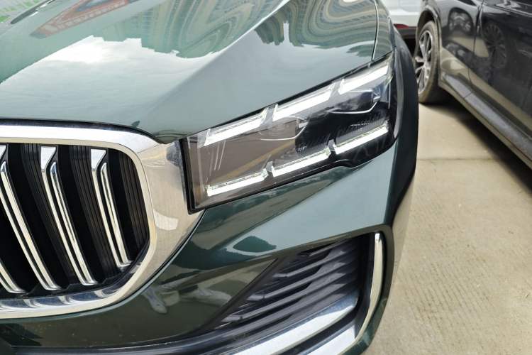Used Geely Auto Monjaro L 2025 Dongfang Yao 2.0TD Automatic All-Wheel-Drive Wangyue Edition Left Front Headlight