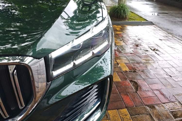 Used Geely Auto Monjaro L 2025 Dongfang Yao 2.0TD Automatic All-Wheel-Drive Wangyue Edition Left Front Headlight