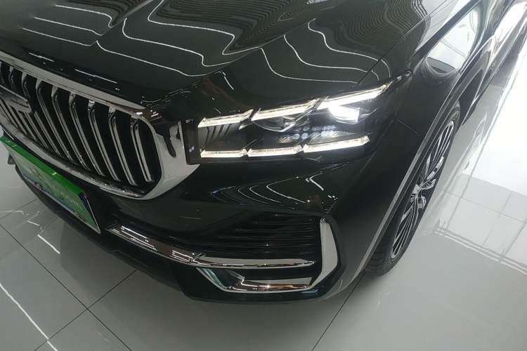 Used Geely Auto Monjaro L 2025 Dongfang Yao 2.0TD Automatic All-Wheel-Drive Wangyue Edition Left Front Headlight