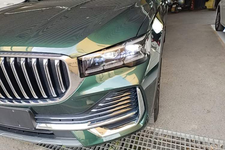 Used Geely Auto Monjaro L 2025 Dongfang Yao 2.0TD Automatic All-Wheel-Drive Wangyue Edition Left Front Headlight