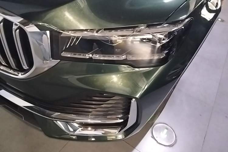 Used Geely Auto Monjaro L 2025 Dongfang Yao 2.0TD Automatic All-Wheel-Drive Wangyue Edition Left Front Headlight