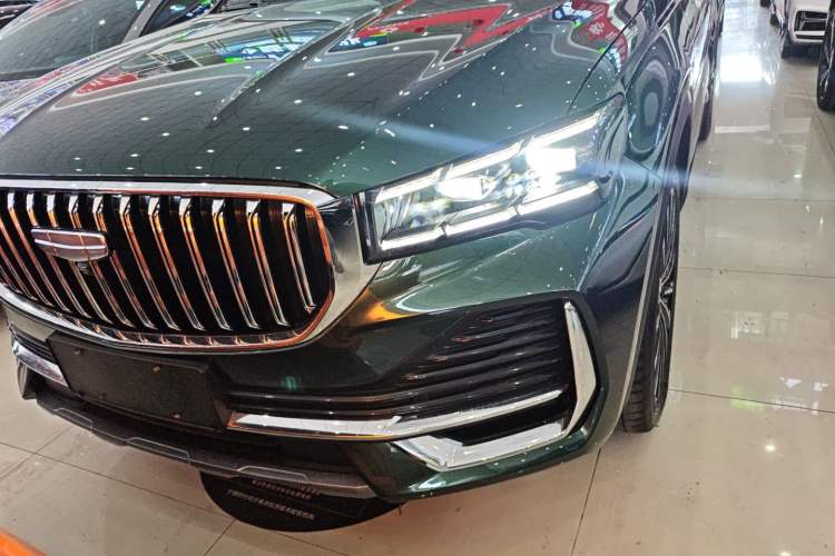 Used Geely Auto Monjaro L 2025 Dongfang Yao 2.0TD Automatic All-Wheel-Drive Wangyue Edition Left Front Headlight