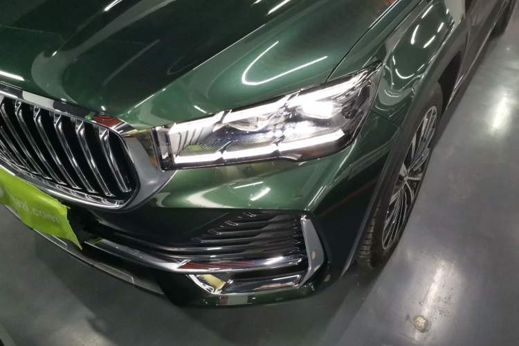Used Geely Auto Monjaro L 2025 Dongfang Yao 2.0TD Automatic All-Wheel-Drive Wangyue Edition Left Front Headlight