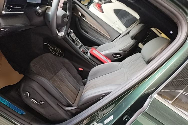 Used Geely Auto Monjaro L 2025 Dongfang Yao 2.0TD Automatic All-Wheel-Drive Wangyue Edition Left Front Seat
