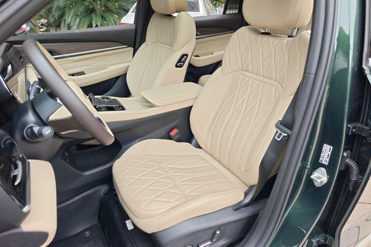 Used Geely Auto Monjaro L 2025 Dongfang Yao 2.0TD Automatic All-Wheel-Drive Wangyue Edition Left Front Seat