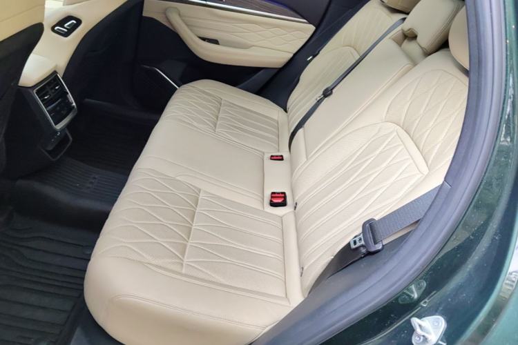 Used Geely Auto Monjaro L 2025 Dongfang Yao 2.0TD Automatic All-Wheel-Drive Wangyue Edition Left Rear Seat