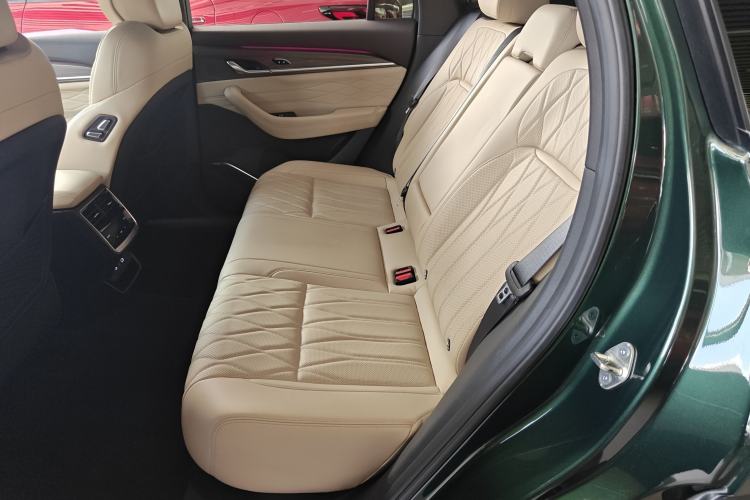 Used Geely Auto Monjaro L 2025 Dongfang Yao 2.0TD Automatic All-Wheel-Drive Wangyue Edition Left Rear Seat