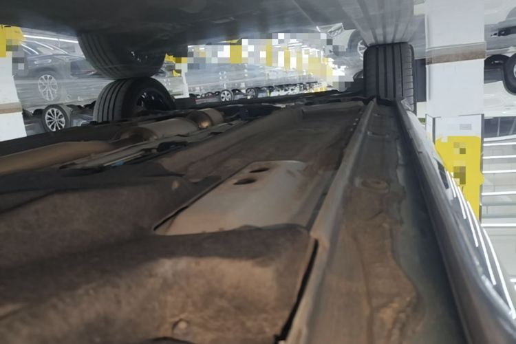 Used Geely Auto Monjaro L 2025 Dongfang Yao 2.0TD Automatic Lanxing Edition Left Side Sill