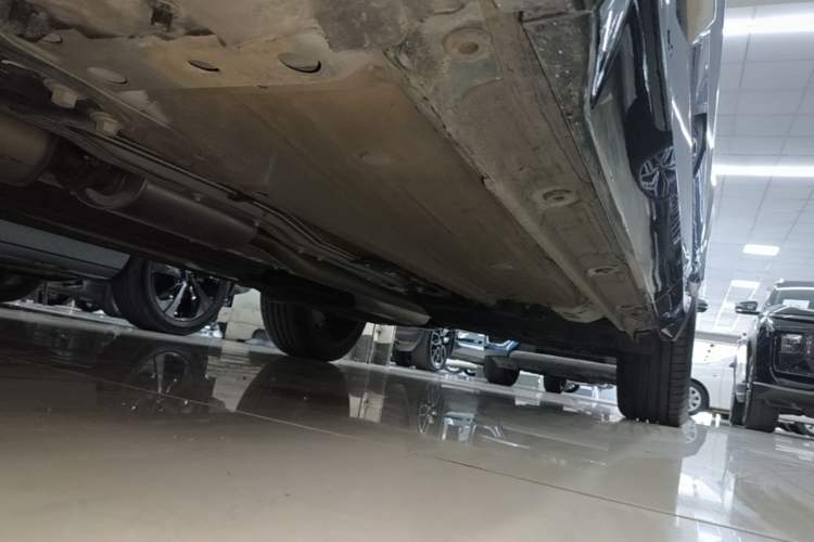 Used Geely Auto Monjaro L 2025 Dongfang Yao 2.0TD Automatic Lanxing Edition Left Side Sill