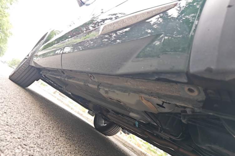 Used Geely Auto Monjaro L 2025 Dongfang Yao 2.0TD Automatic All-Wheel-Drive Wangyue Edition Left Side Sill