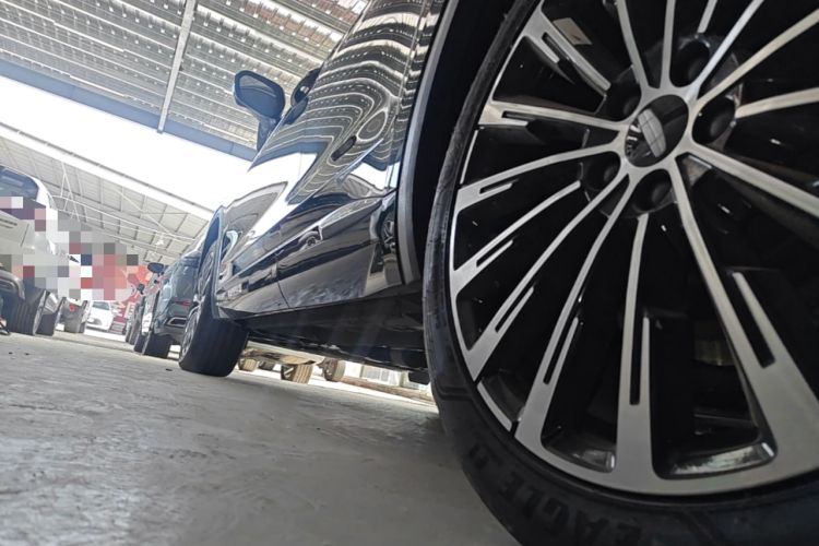 Used Geely Auto Monjaro L 2025 Dongfang Yao 2.0TD Automatic All-Wheel-Drive Wangyue Edition Left Side Sill