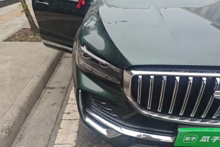 Used Geely Auto Monjaro L 2025 Dongfang Yao 2.0TD Automatic Lanxing Edition Right Front Headlight