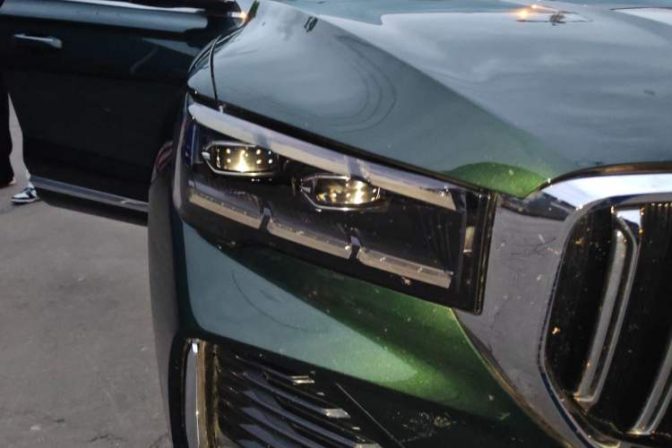 Used Geely Auto Monjaro L 2025 Dongfang Yao 2.0TD Automatic Lanxing Edition Right Front Headlight